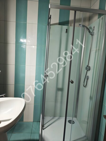 Colentina- rond Doamna Ghica,Str. Doamna Ghica,langa Parcul Plumbuita.